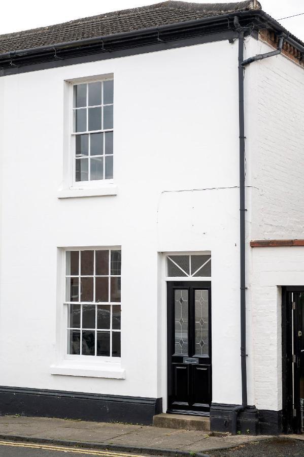 The Teapot Cottage In Town Centre Free Parking Stratford-upon-Avon Dış mekan fotoğraf