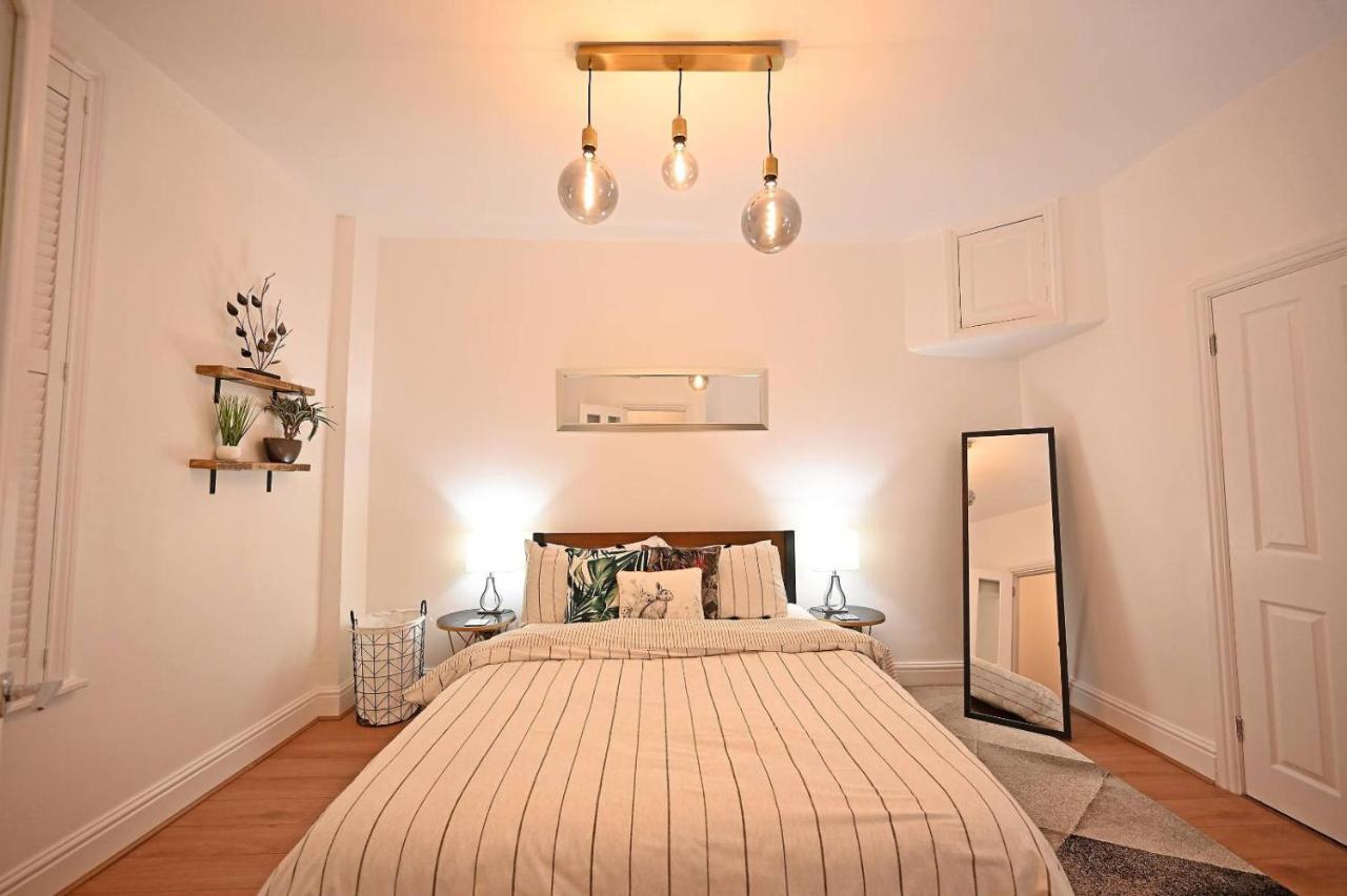 The Teapot Cottage In Town Centre Free Parking Stratford-upon-Avon Dış mekan fotoğraf